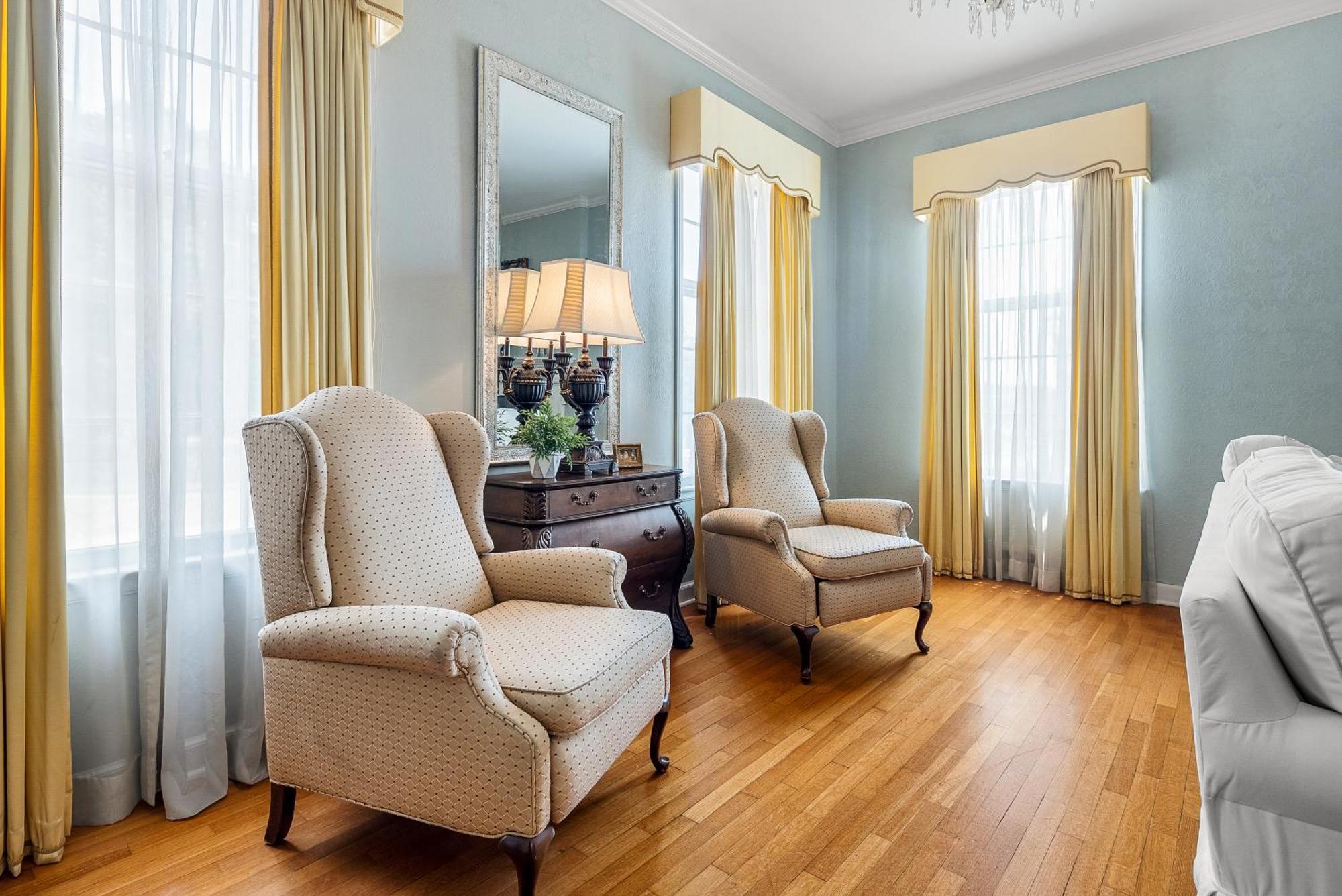Beland Mansion-Blooming Garden Suite! Fort Smith Exteriér fotografie