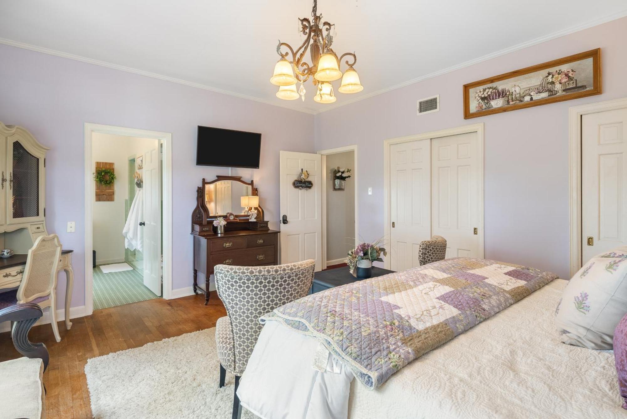 Beland Mansion-Blooming Garden Suite! Fort Smith Exteriér fotografie