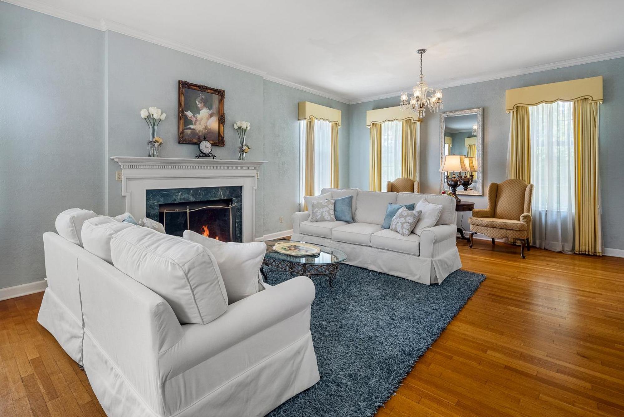 Beland Mansion-Blooming Garden Suite! Fort Smith Exteriér fotografie